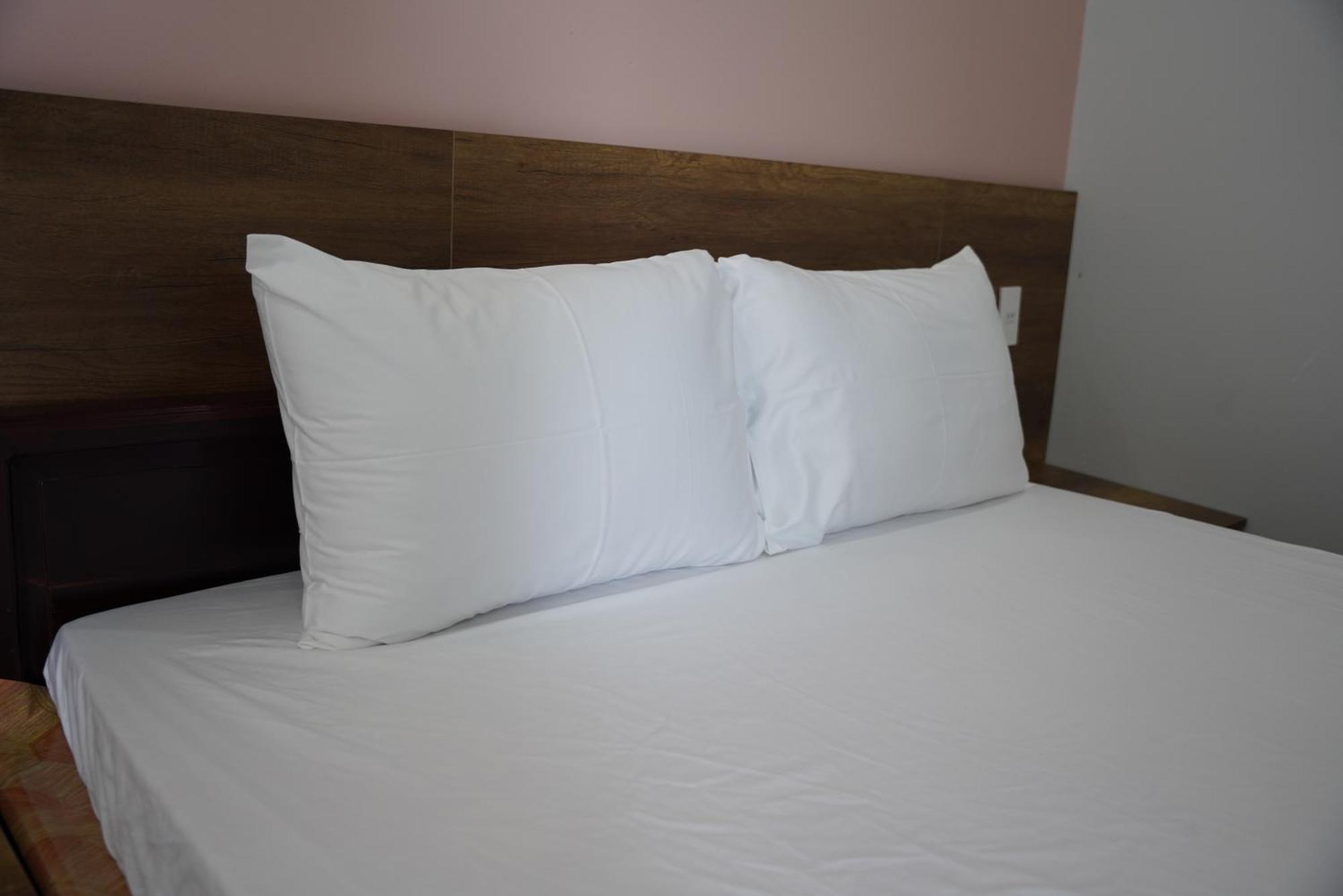 Khach San De Vuong Hotel Cao Lãnh Buitenkant foto