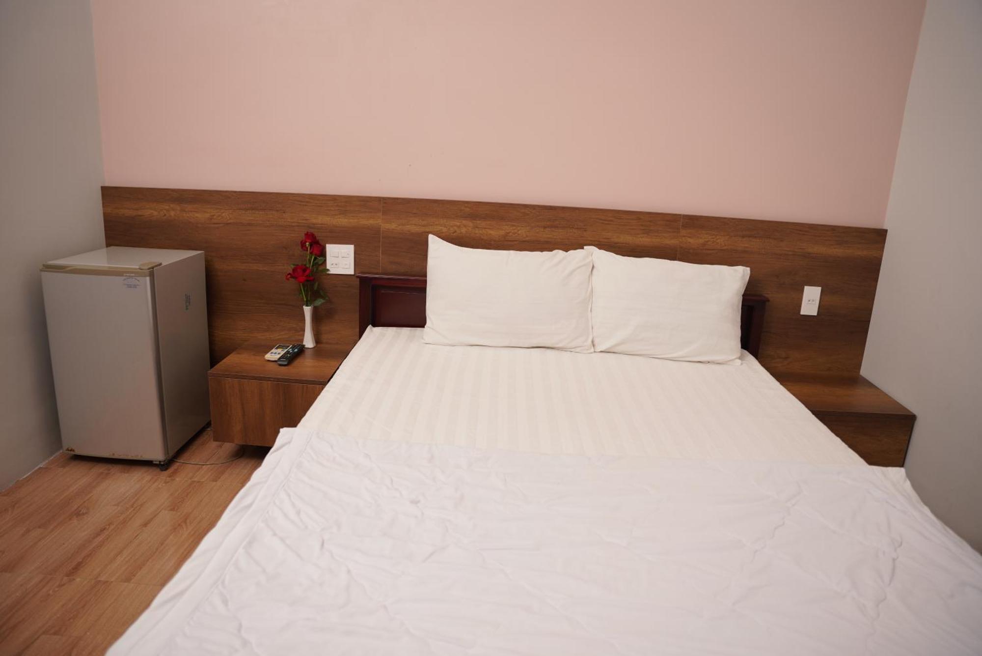 Khach San De Vuong Hotel Cao Lãnh Buitenkant foto