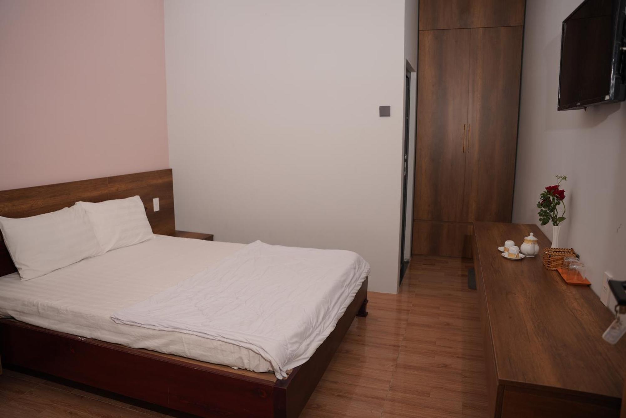 Khach San De Vuong Hotel Cao Lãnh Buitenkant foto