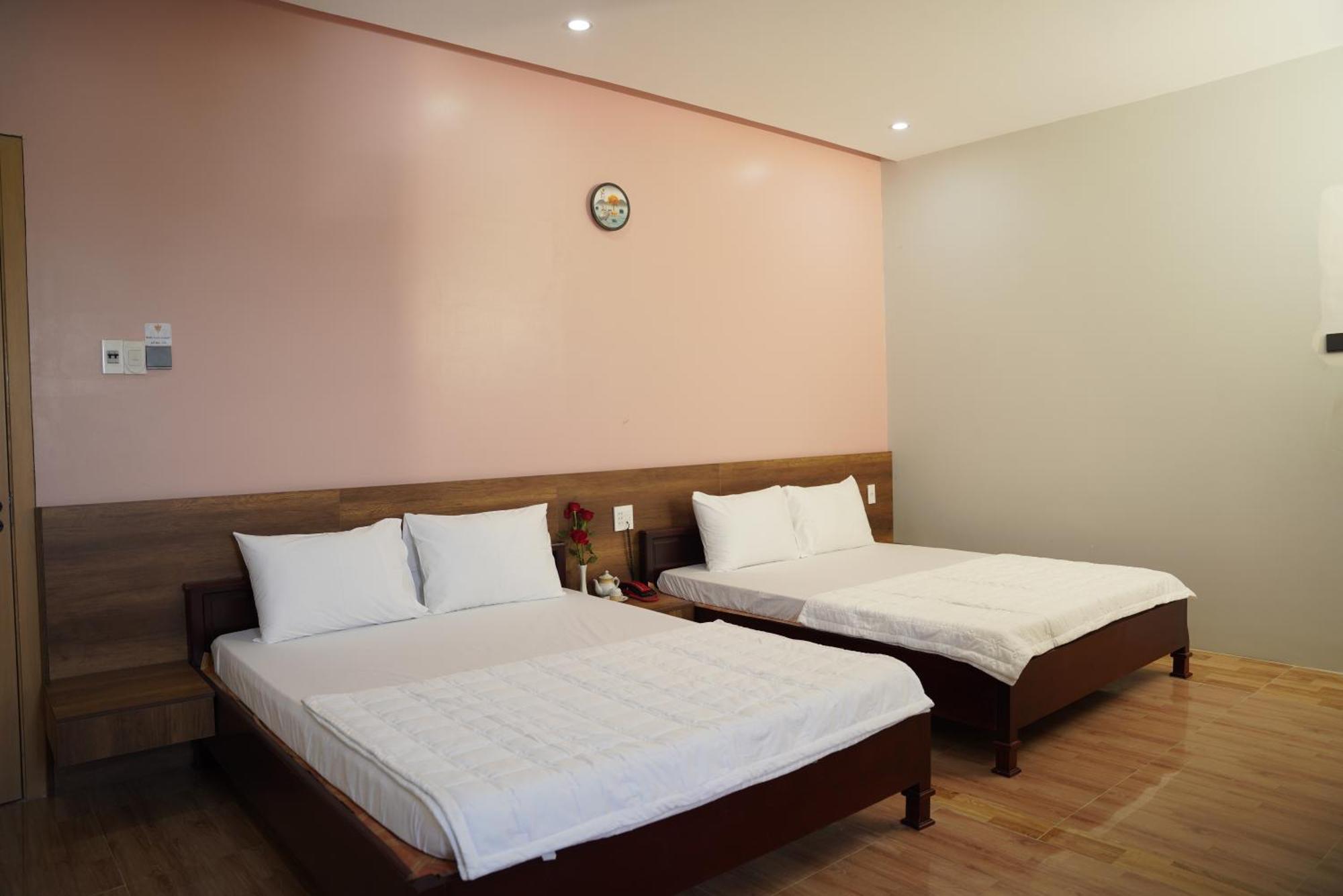 Khach San De Vuong Hotel Cao Lãnh Buitenkant foto