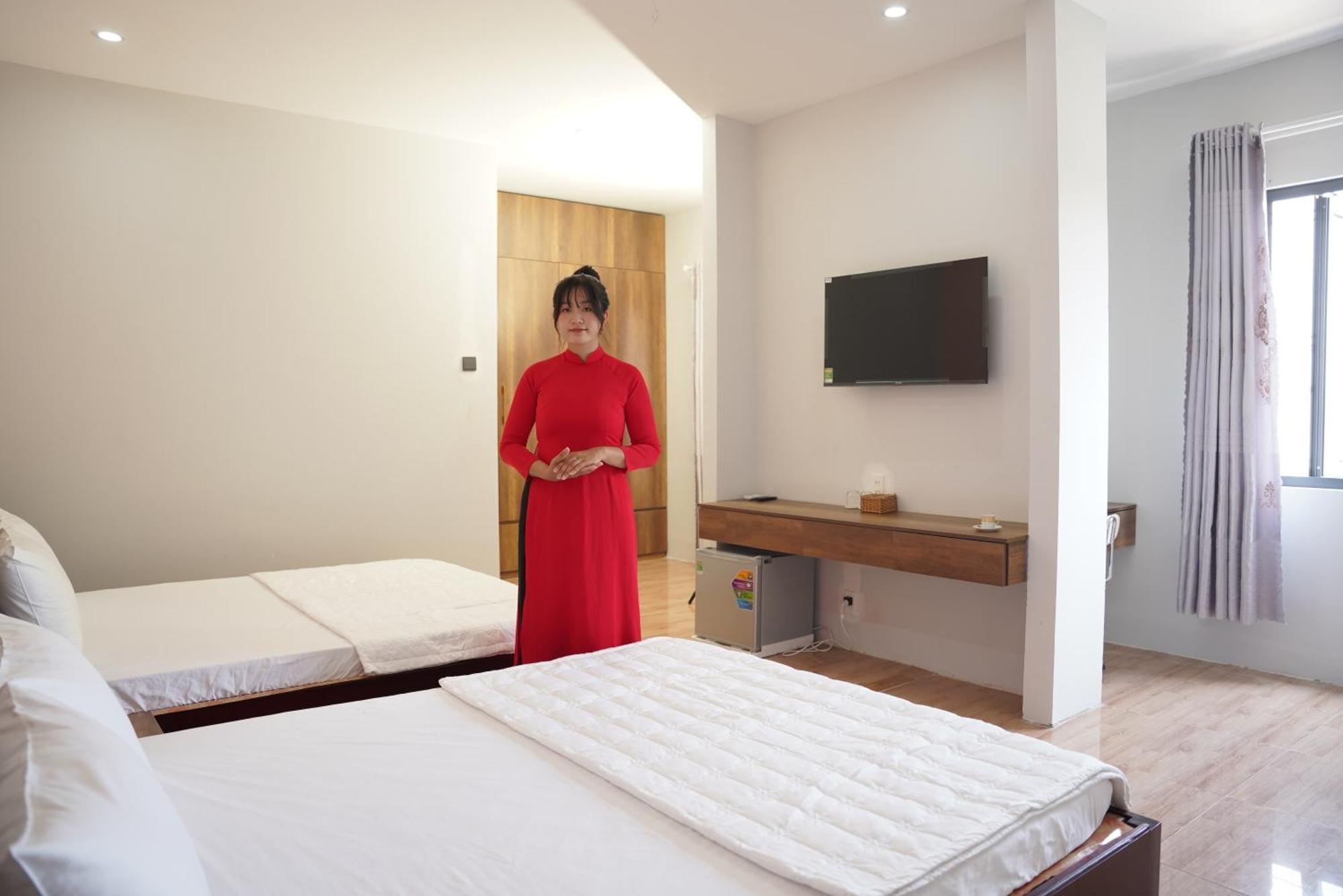 Khach San De Vuong Hotel Cao Lãnh Buitenkant foto