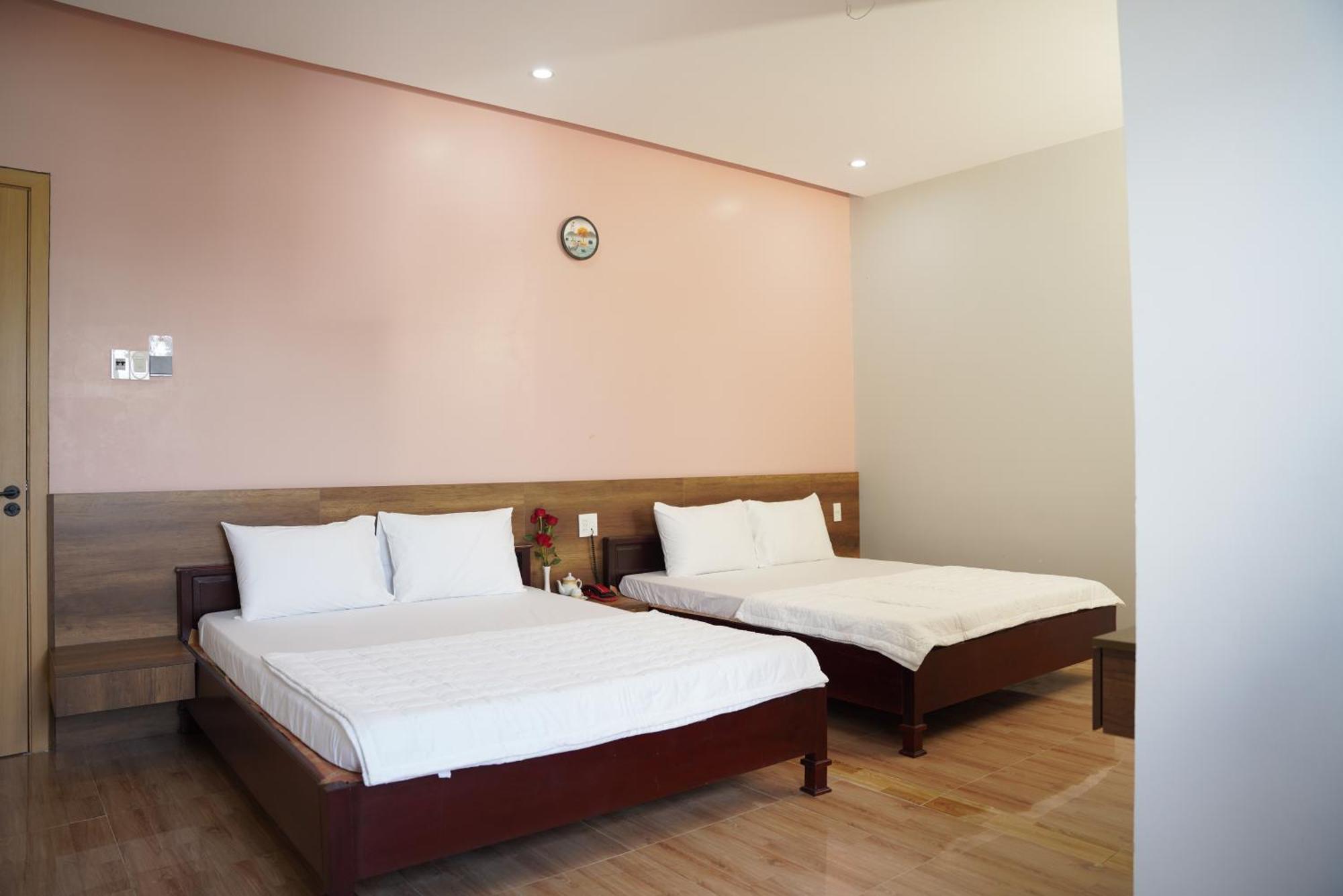 Khach San De Vuong Hotel Cao Lãnh Buitenkant foto
