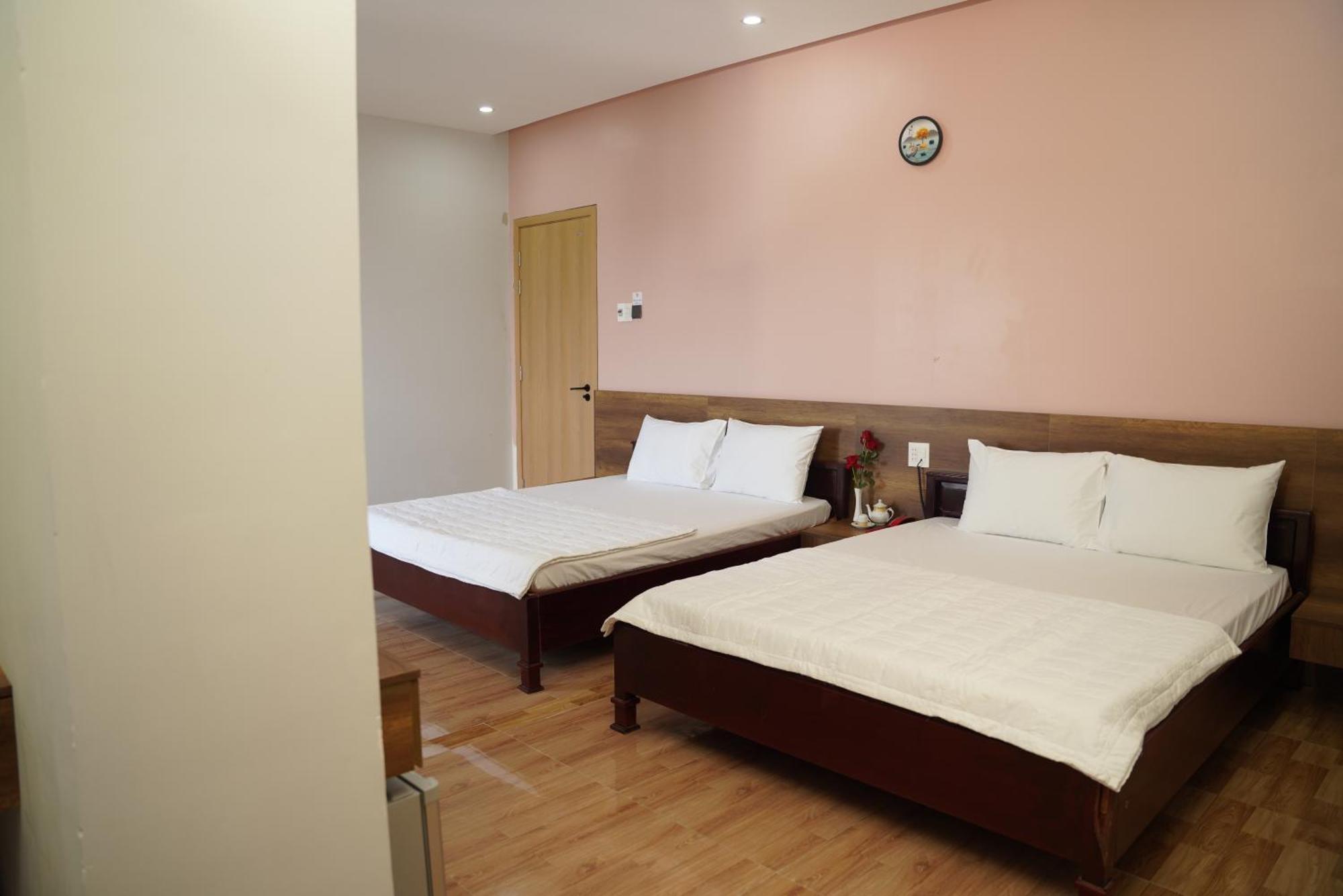 Khach San De Vuong Hotel Cao Lãnh Buitenkant foto
